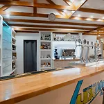 Luxmar Apartaments